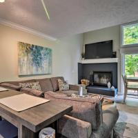 Harbor Springs Condo about 6 Mi to Lake Michigan!, hotel poblíž Pellston Regional Airport - PLN, Harbor Springs