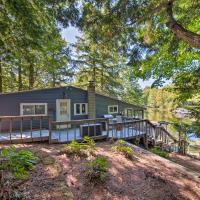 Waterfront Weare Cottage with Fire Pit and Kayaks