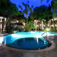 Thai Palace Resort, מלון בחוף ראווי