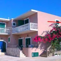 Manora Sucuraj one bedroom apartment, hotel a Sućuraj