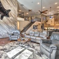 Kansas Hunting Lodge Pets and Large Groups Welcome!, hotel near Great Bend Municipal Airport - GBD, Great Bend