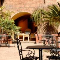 Il Chiostro Del Carmine، فندق في Siena City Centre، سيينا