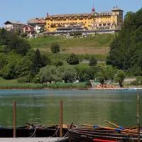 Grand Hotel Astoria, хотел в Лавароне
