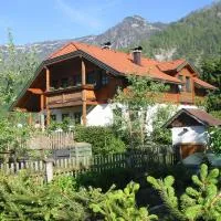 Ferienwohnung Am Pflanzgarten, hotel v destinaci Ebensee