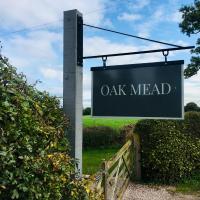 Oak Mead, hotel in Wrexham