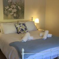 Ferncliff Cottage - The Beautiful Peak District, hotel in Glossop