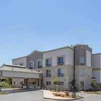 Holiday Inn Express Hotel & Suites San Jose-Morgan Hill by IHG، فندق في مورغان هيل