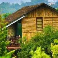 KOOMANKOLLY RESORT, hotell i Thirunelli