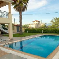 Luxury villa with a swimming pool in Lefkochoara, Messinias