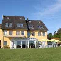 Hotel am Müritz-Nationalpark, hotel en Waren