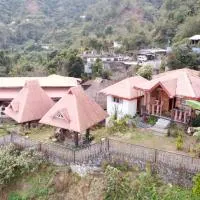 Baleh Boble Guesthouse、バナウェのホテル