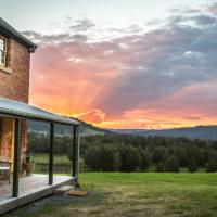 The Barracks, Tocal, hotel in Paterson