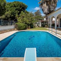 Apartment Castelinho - Pool - Beach - Free Wifi - Air Con, hotel en Albufeira