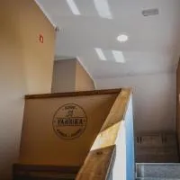 Ta Fabrika Restavracija,pizzerija in prenočišča, хотел в Dravograd