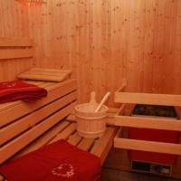 La Tania La Saboia sleep 8 private Sauna lounge dining 2 bathrooms kitchen 2 balconies ski in out