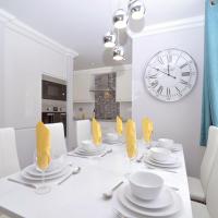 Twenty Three B - 3 bedroomed apartment, hotel in Lee-on-the-Solent