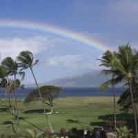 Oceanfront penthouse with amazing views at Kauhale Makai