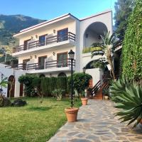 Apartamentos Frontera