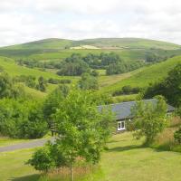 Holiday Lodge in Beautiful Welsh Rolling Hills, hotel in Llandrindod Wells