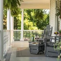 The Jacqueline House, hotel din New Castle