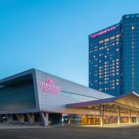 Crowne Plaza Dalian Sports Center, an IHG Hotel, hotel in: Ganjingzi District, Dalian