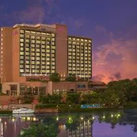 코친에 위치한 호텔 크라운 플라자 코치(Crowne Plaza Kochi by IHG)