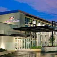 Crowne Plaza Hotel Glen Ellyn/Lombard by IHG, отель в городе Glen Ellyn