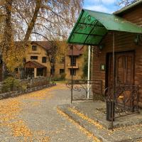 Гостиница Русский Лес, отель в Новомосковске