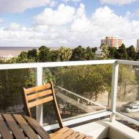 Brand new apt. with great views MVD, hotell i Barrio Sur i Montevideo