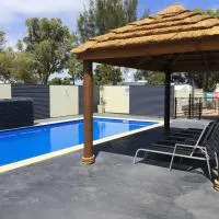 Ceduna Foreshore Caravan Park、セドゥナにあるCeduna Airport - CEDの周辺ホテル