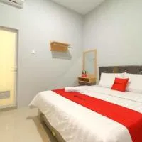 RedDoorz @ Helvetia Medan 2, hotel em Pulauberayan