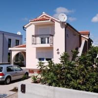 Apartment Ninić โรงแรมในซรีมา