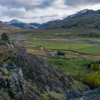 Ravencliff Lodge, hotel en Hlíð í Hörðudal