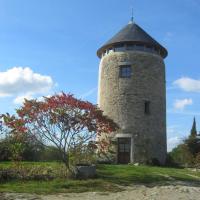 La Tour du Moulin Géant, hôtel à Rochefort-sur-Loire