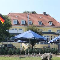 Gasthaus Neue Mühle: bir Kassel, Niederzwehren oteli