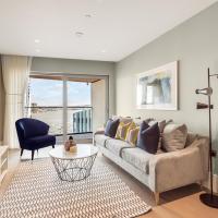 Luxury River View Greenwich Apartment