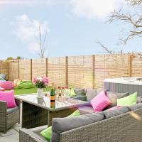 Halula Key West Cottage, hotel in Langport