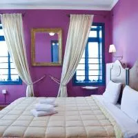 House Mitsiou Traditional Inn: Arnaía şehrinde bir otel