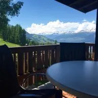Viesnīca Ferienwohnung im Chalet Firn - OG pilsētā Bürchen