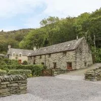 Hendoll Cottage 2، فندق في فيربورن