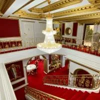 President Luxury, ξενοδοχείο στο Πλοέστι
