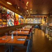 Silver Cloud Hotel - Portland, hotel di Portland