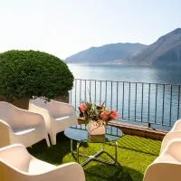 The Terrace on the Lake, מלון במארונה