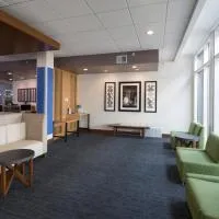 Holiday Inn Express & Suites Alpena - Downtown by IHG, hotel v destinácii Alpena