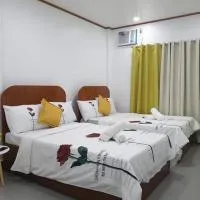 Camiguin KALIMBA DE LUNA INN, hotel u Mambadžau