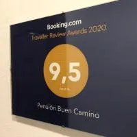Pensión Buen Camino, hotel u gradu Estelja