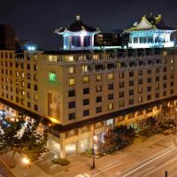 Holiday Inn Montreal Centre Ville Downtown, an IHG Hotel, hotel v oblasti Chinatown, Montreal