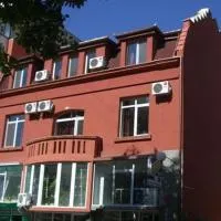 Viesnīca Family Hotel RUJETA Семеен Хотел РУЖЕТА - идеален център pilsētā Pawlikeni