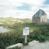 Ospizio San Gottardo: Airolo şehrinde bir otel