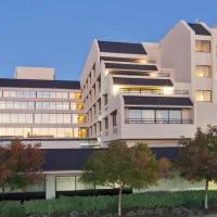 Crowne Plaza Hotel Foster City-San Mateo by IHG โรงแรมในฟอสเตอร์ซิตี้